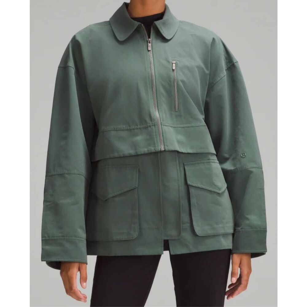 Lululemon Glyde 2-1 Adaptable Jacket Size Large NWT